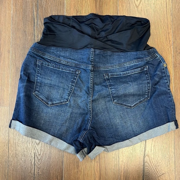 Isabel maternity short SZ 14 - Picture 2 of 3